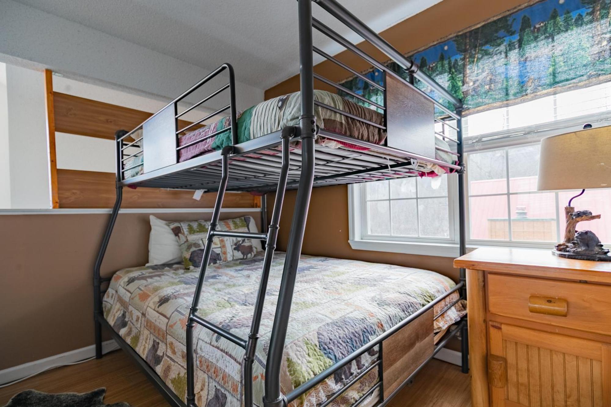 Heavenly View - Bear Themed Cabin, Hottub, Dog-Friendly, Near 개틀린버그 외부 사진